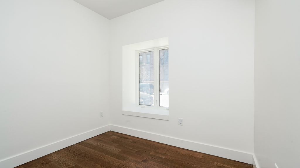 1054 Bushwick Avenue - Photo 3