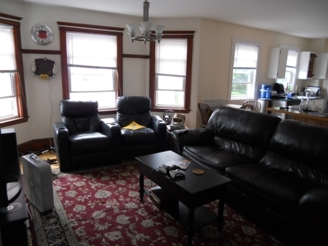 325 Faneuil St - Photo 4