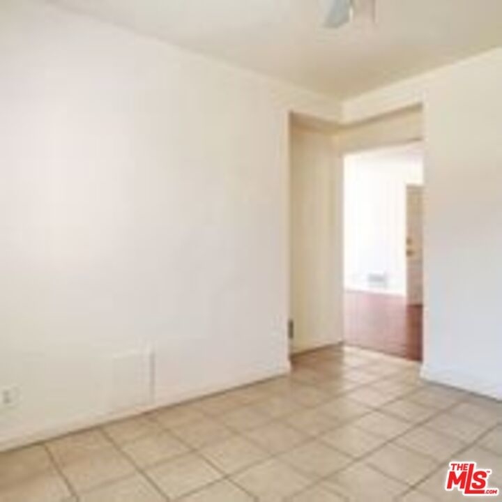 4063 Abourne Rd - Photo 7