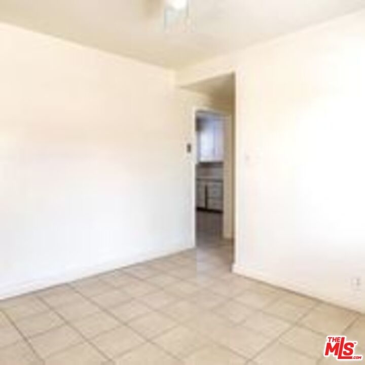 4063 Abourne Rd - Photo 6