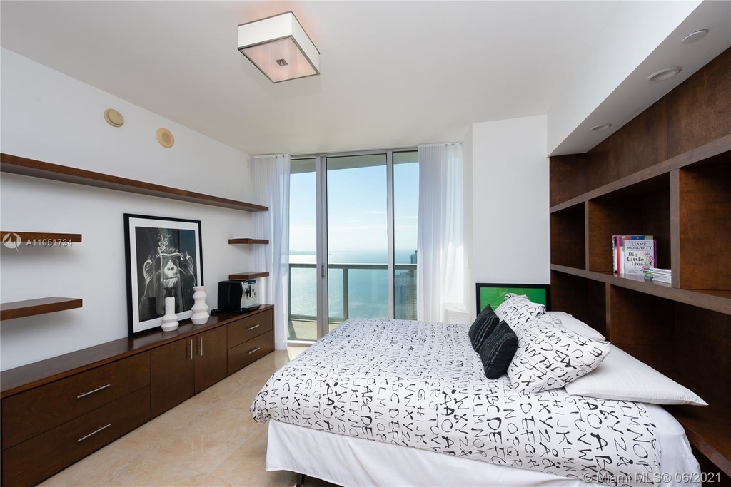 495 Brickell Ave - Photo 3