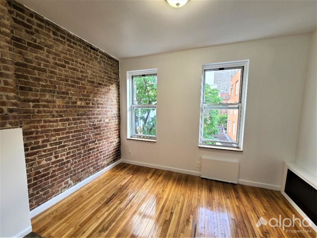 316 East 83rd Street - Photo 0