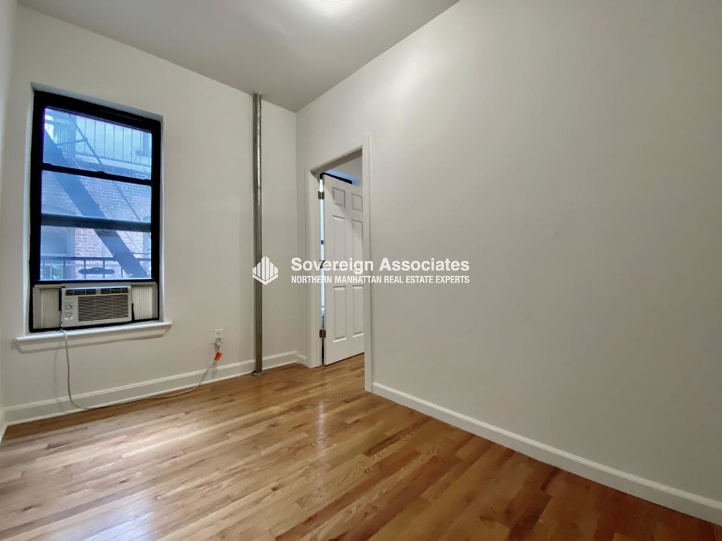 1270 First Avenue - Photo 3