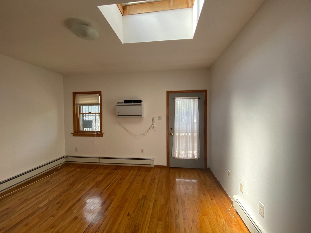 362 Prospect Avenue - Photo 6