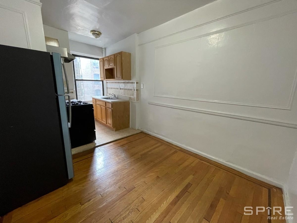 134 Haven Avenue - Photo 2