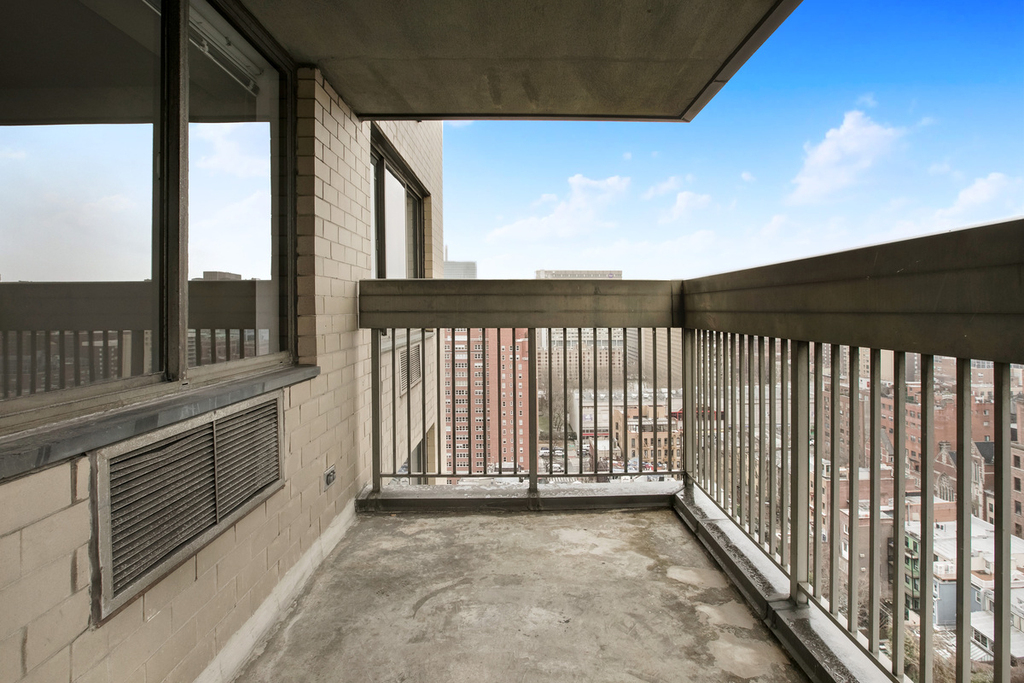 200 East 33rd Street - Photo 6