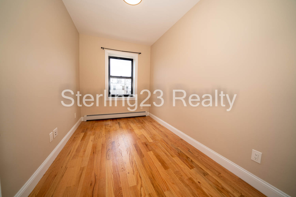 21-67 36th Street - Photo 5