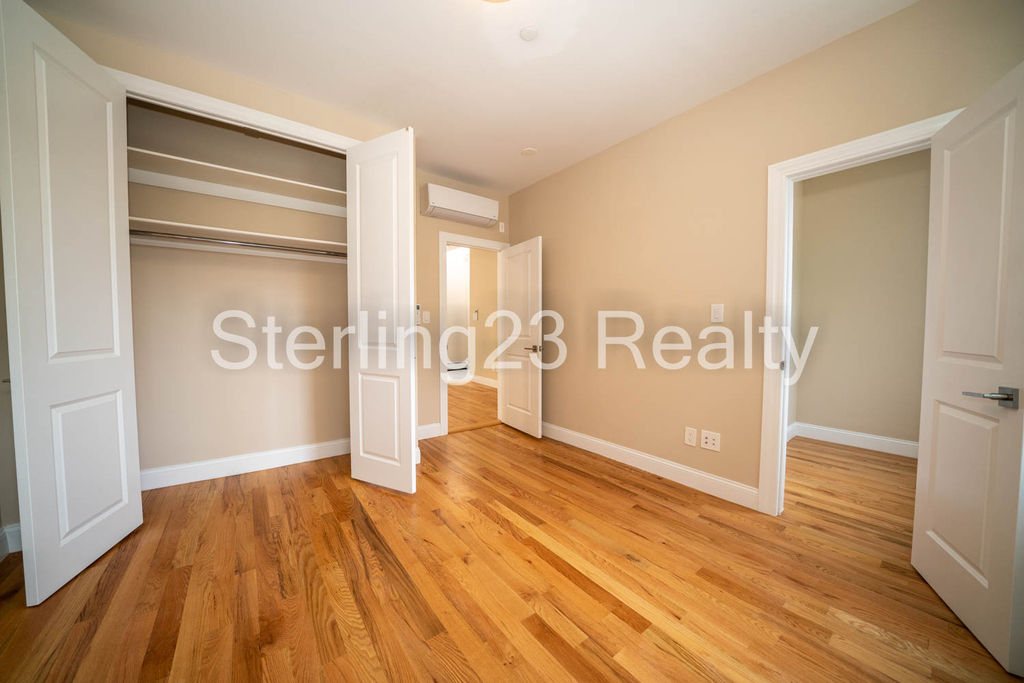 21-67 36th Street - Photo 7