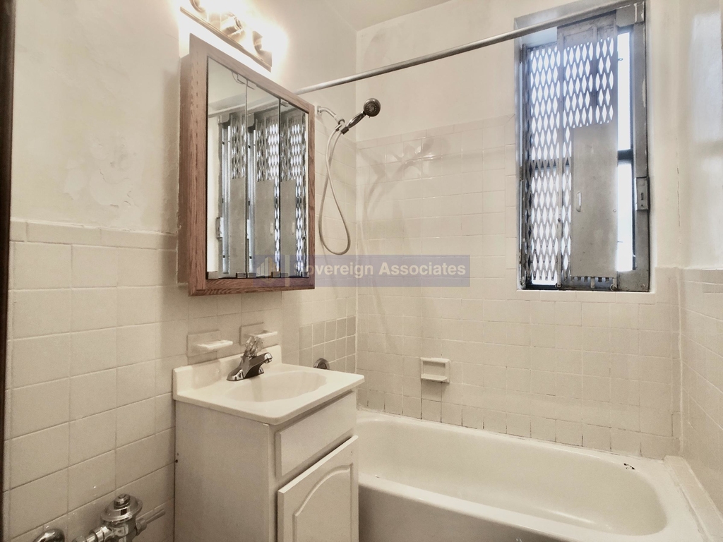 64 West 108th Street - Photo 5