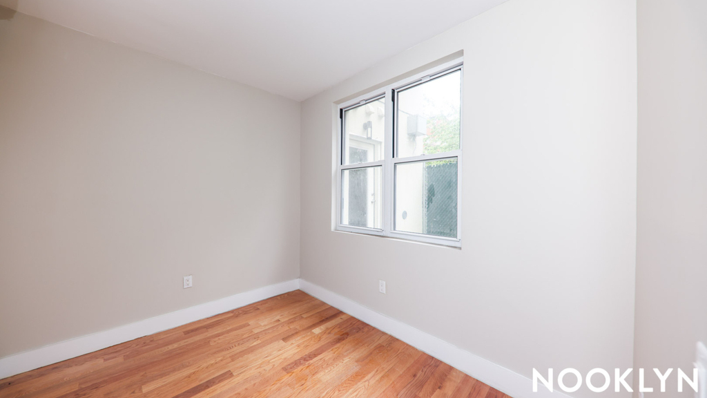 310 Park Avenue, Brooklyn, NY 11205 - Photo 7