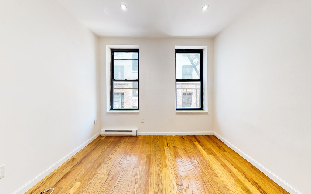 964 Amsterdam Avenue - Photo 3