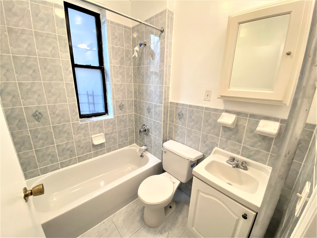 615 West 143rd Street - Photo 6