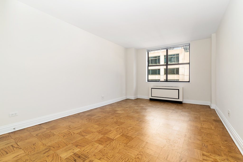 400 East 71st Street #12L - Photo 1