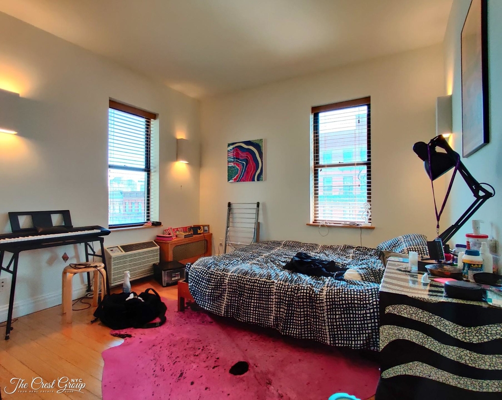 101 East 116th Street - Photo 4