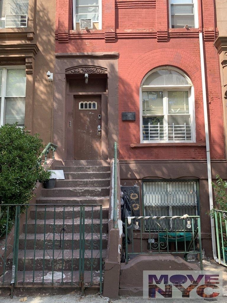 217 West 131st Street - Photo 5