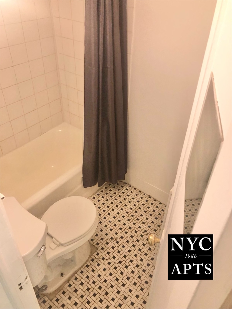 2 West 16th Street - Photo 7