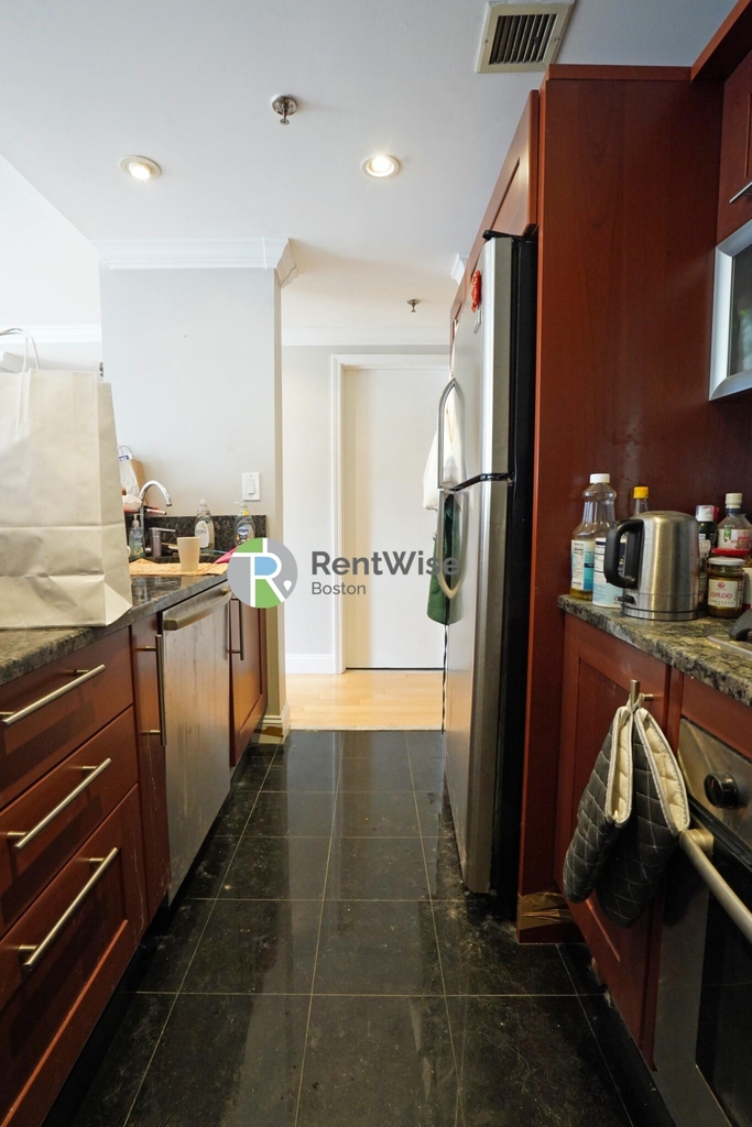 18 North Beacon St. - Photo 7