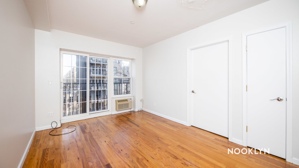 728A Rogers Avenue, Brooklyn, NY 11226 - Photo 4