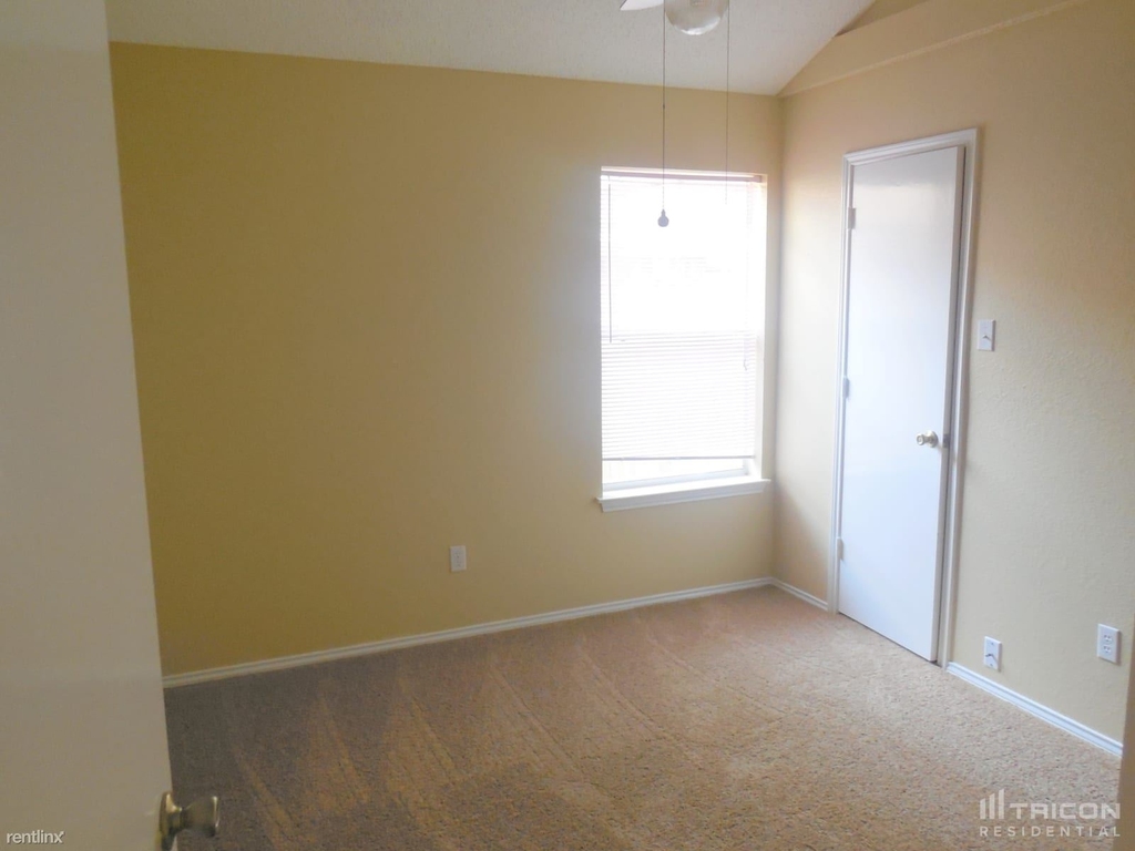 1008 W Lovers Lane - Photo 10