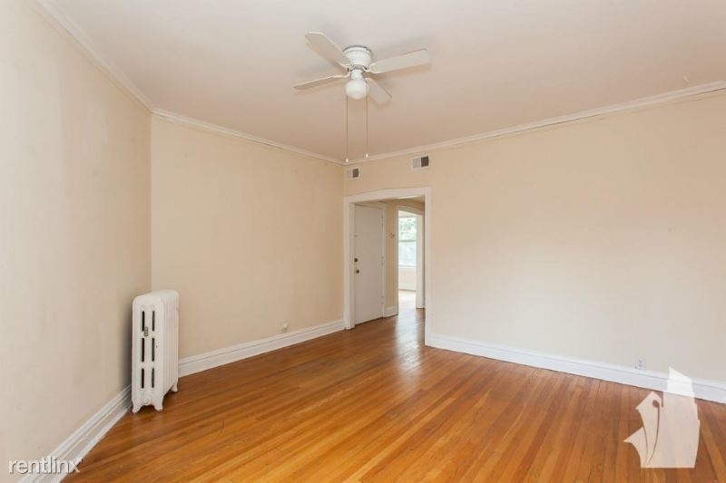 550 W Aldine Ave # - Photo 2