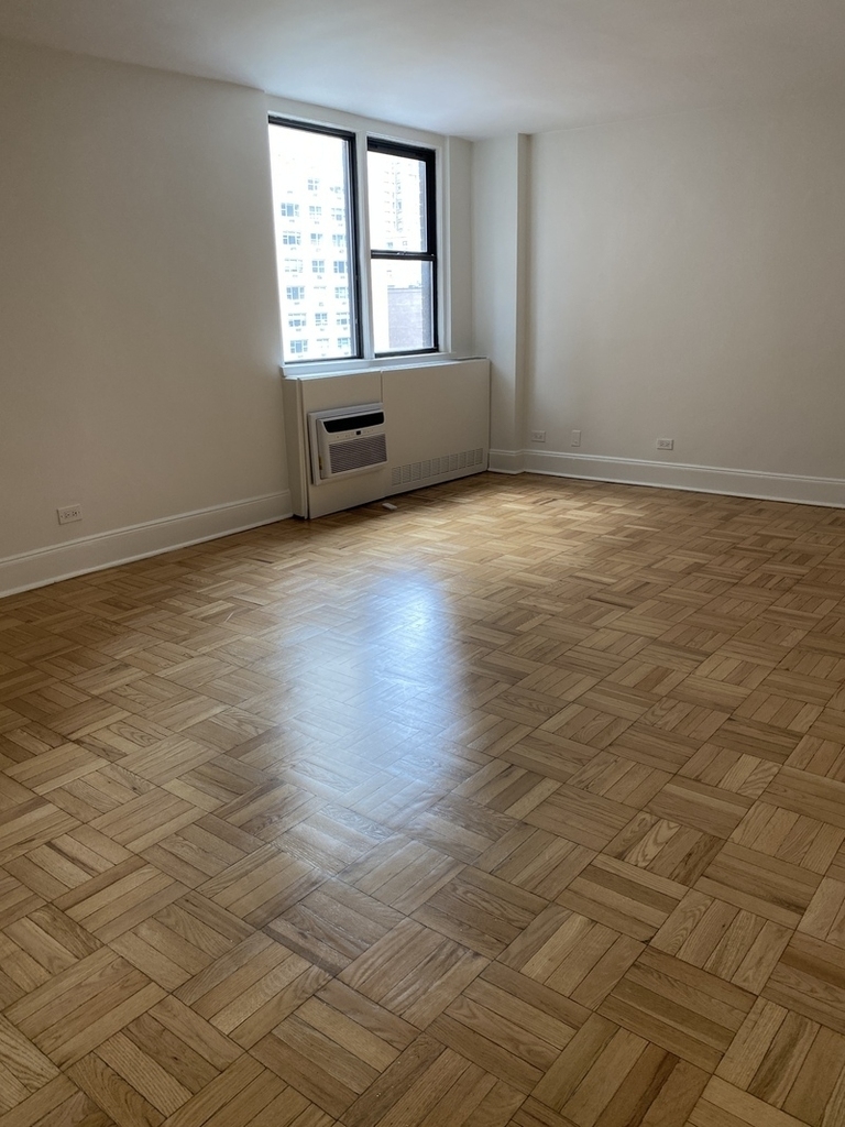 435 East 79th Street - Photo 0