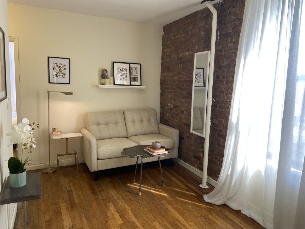 501 West 57th Street - Photo 0