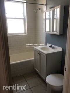 1718 W Albion Ave - Photo 3