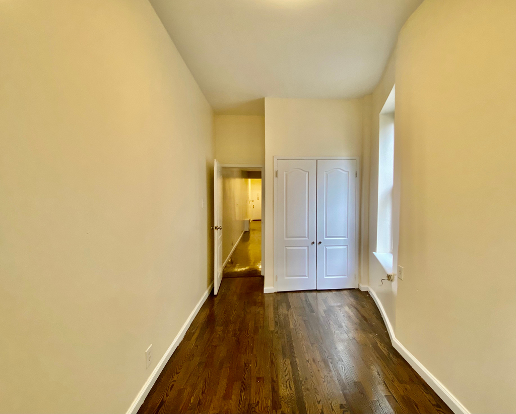 27 West 118th Street - Photo 3