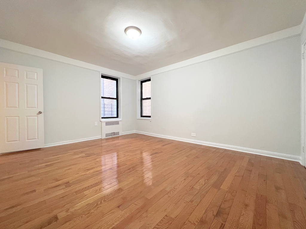 720 St Marks Avenue - Photo 6