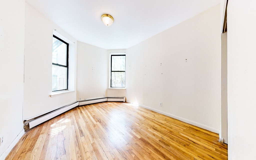 126 West 112th Street - Photo 5