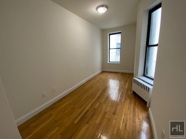 West 119 Street - Photo 10