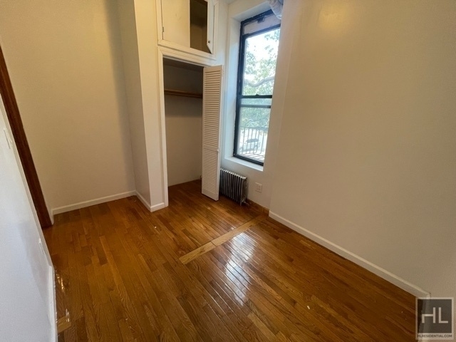 301 Franklin Avenue - Photo 15