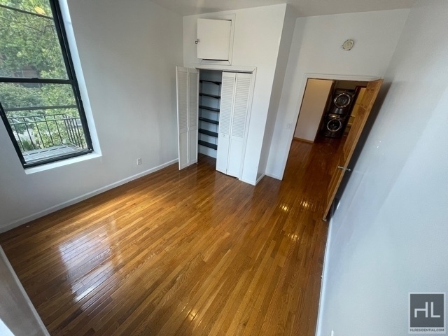 301 Franklin Avenue - Photo 10