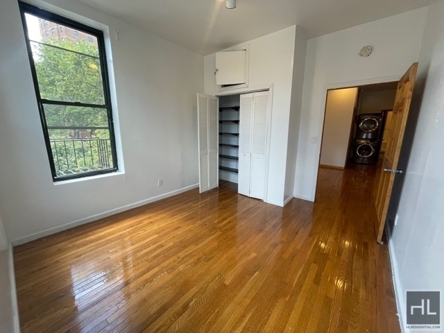 301 Franklin Avenue - Photo 11