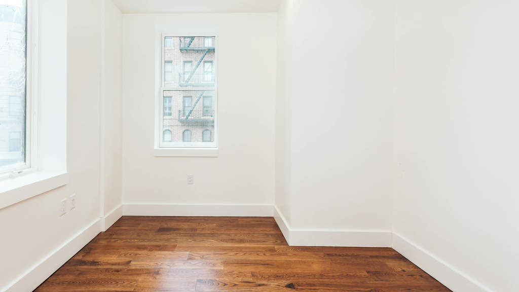 1054 Bushwick Avenue - Photo 3