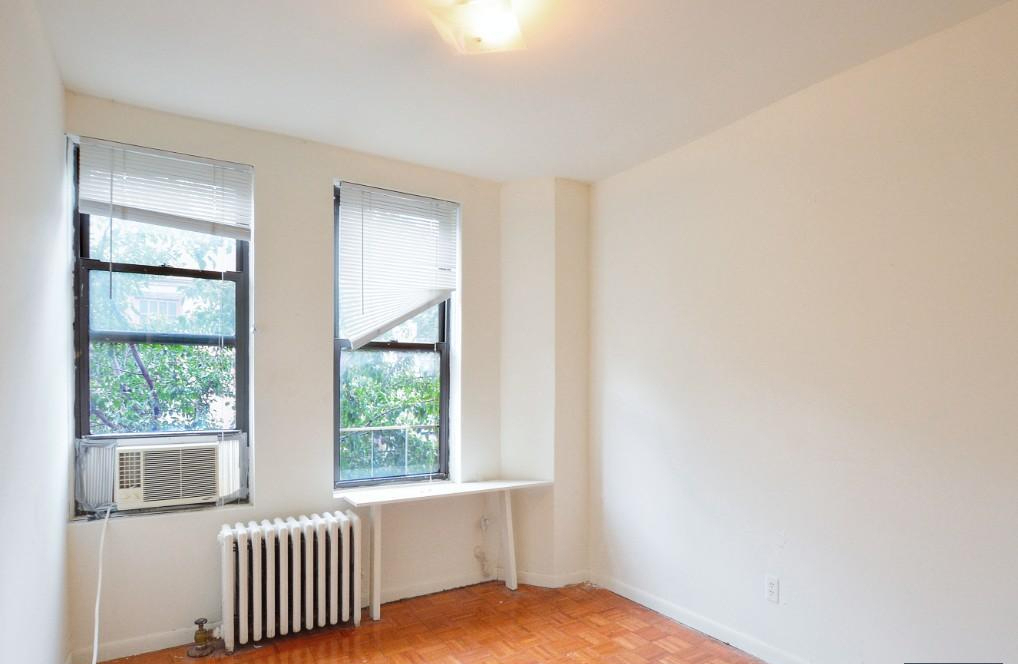 328 East 19th Street - Photo 2