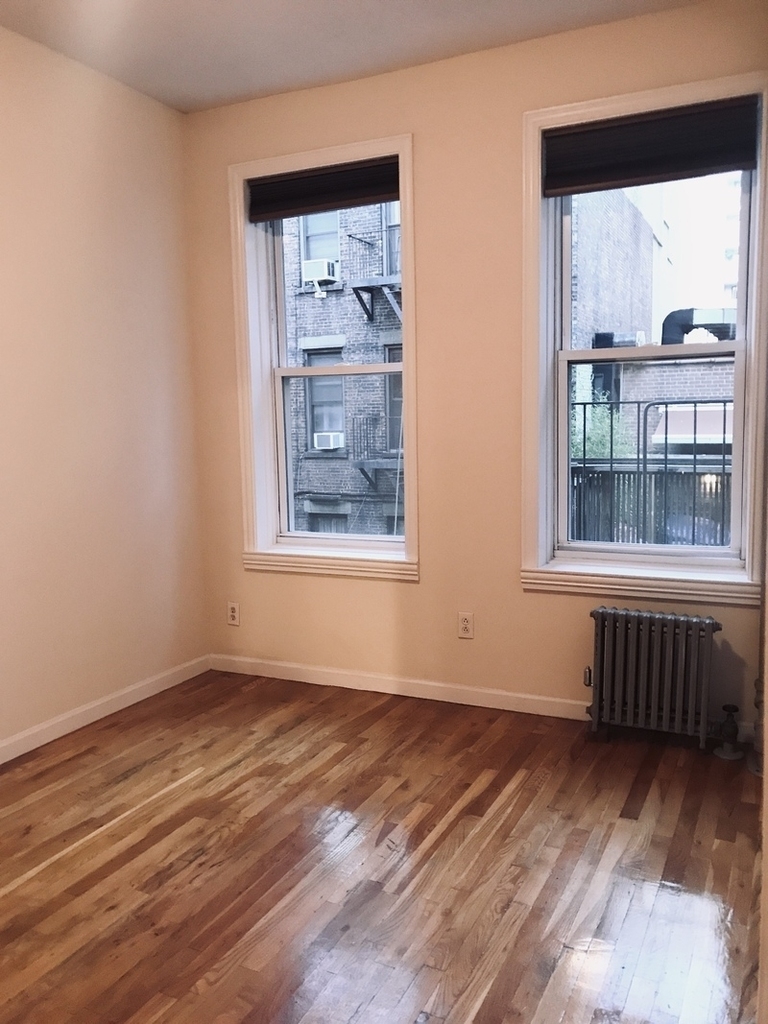 321 East 85th Street - Photo 2