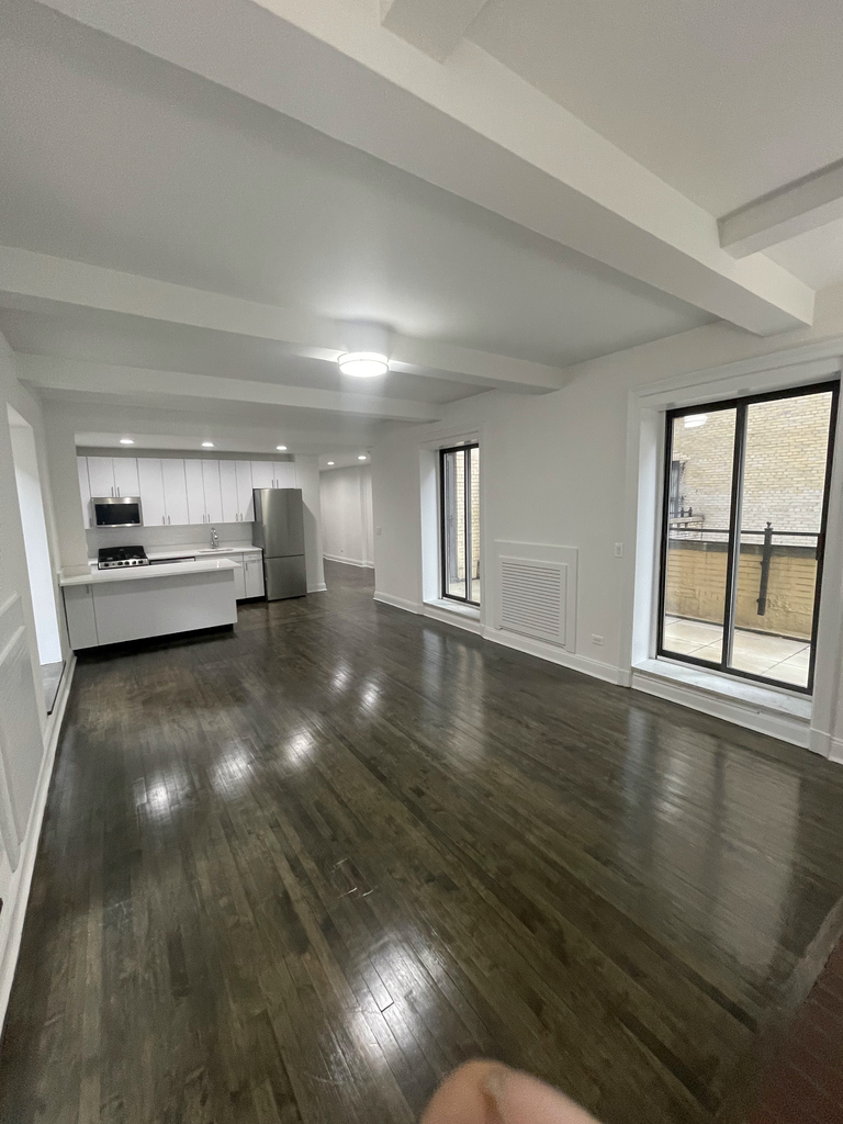 139 West 55th Street - Photo 0