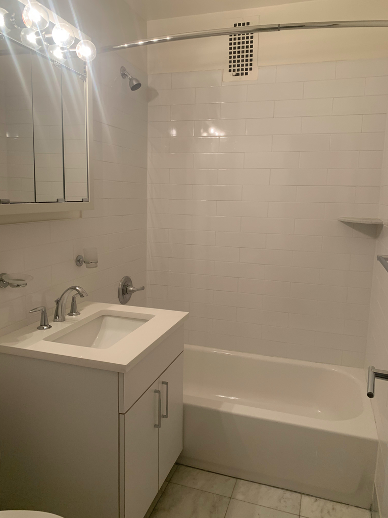 240 East 82nd Street - Photo 2