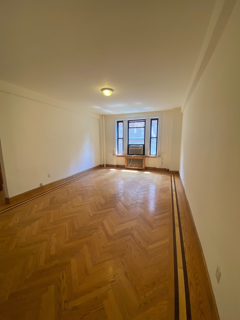 108 West 69th Street - Photo 1