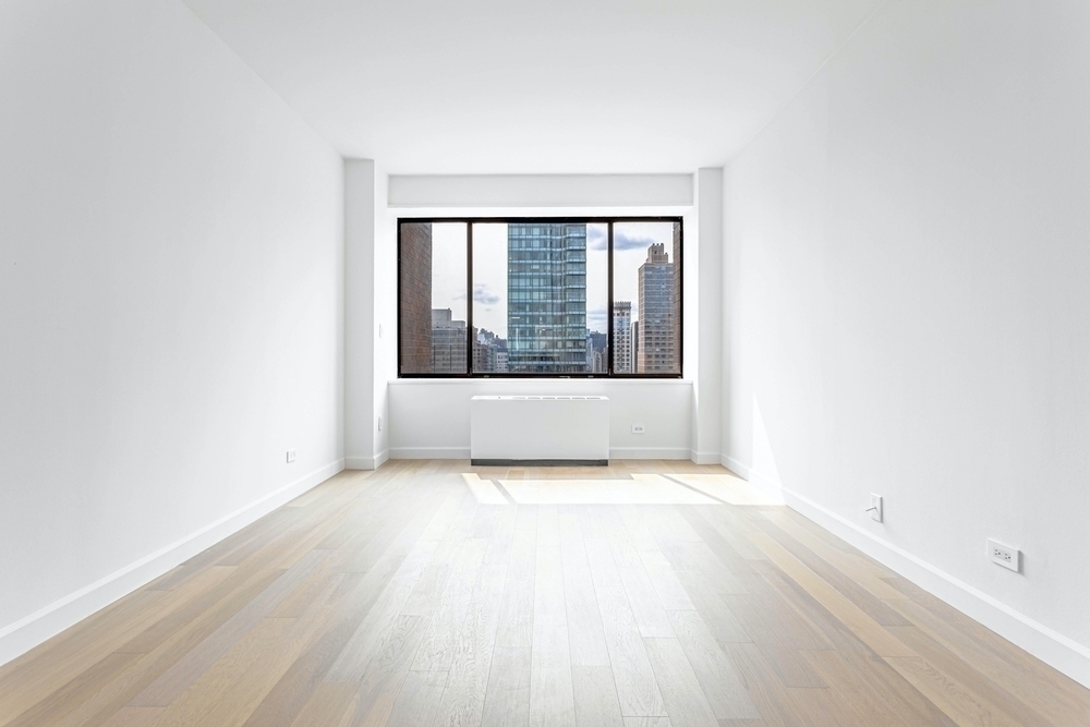  East 58th Street - Photo 2