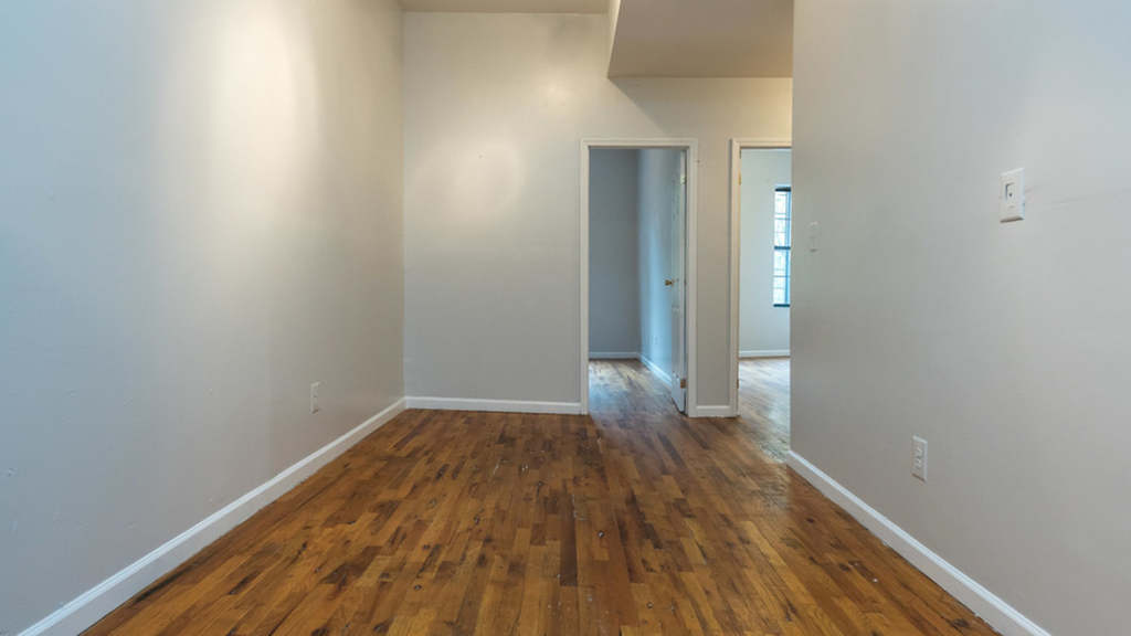 415 Bushwick Avenue - Photo 3