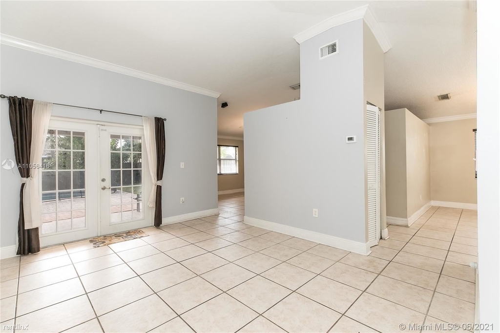 18243 Sw 149th Pl - Photo 6