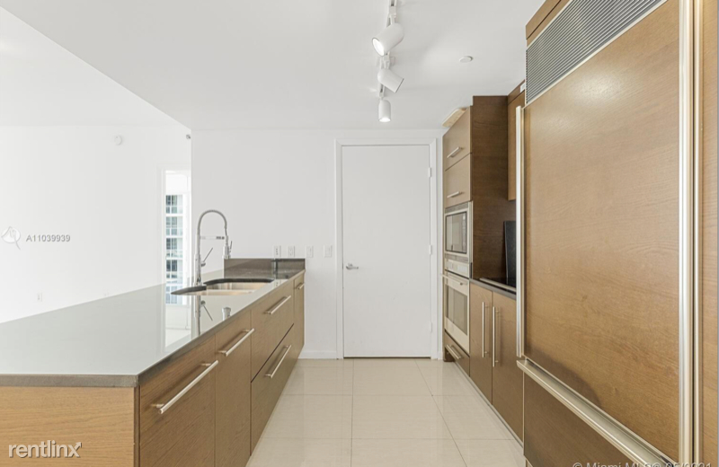 475 Brickell Ave - Photo 15