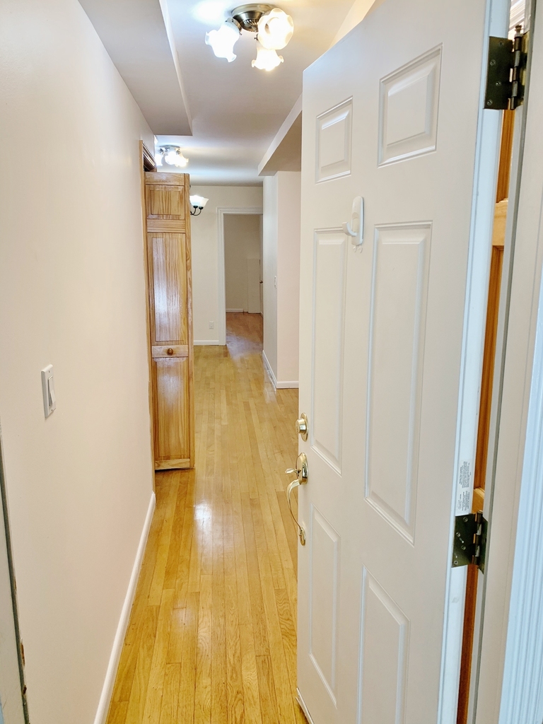 18-24 21st Road - Photo 3