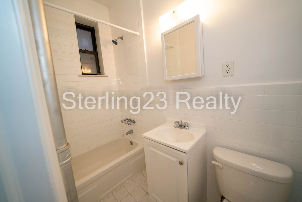 23-18 24th Avenue - Photo 3