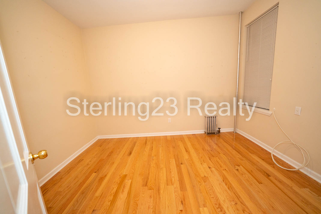 23-18 24th Avenue - Photo 2