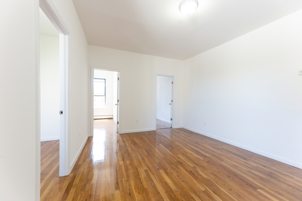 879 Dekalb Avenue - Photo 0