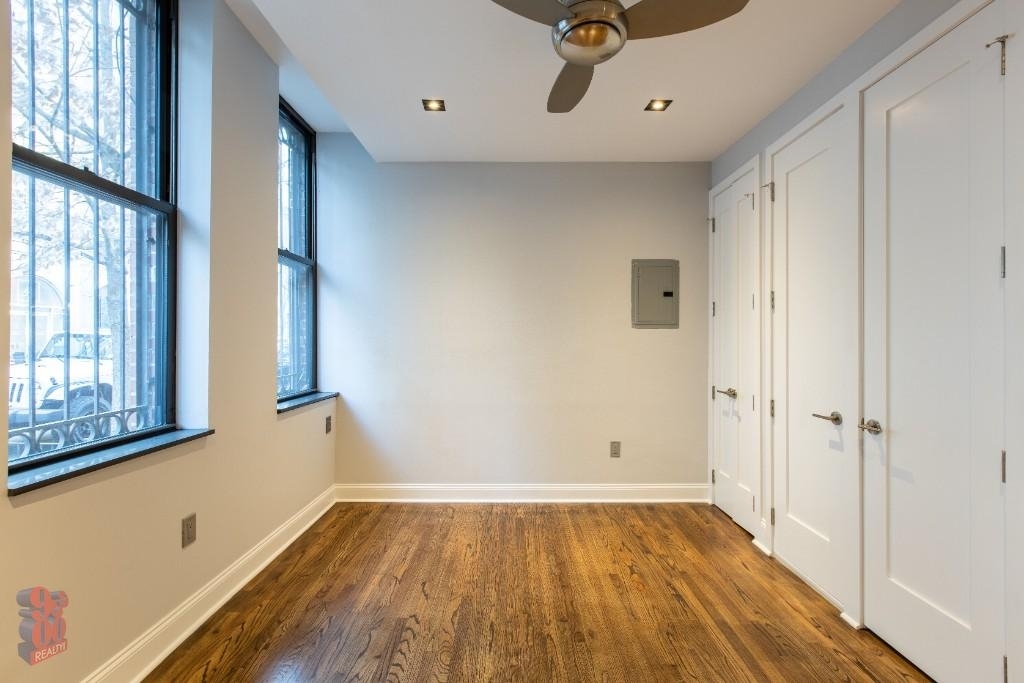 343 East 8th Street - Photo 2