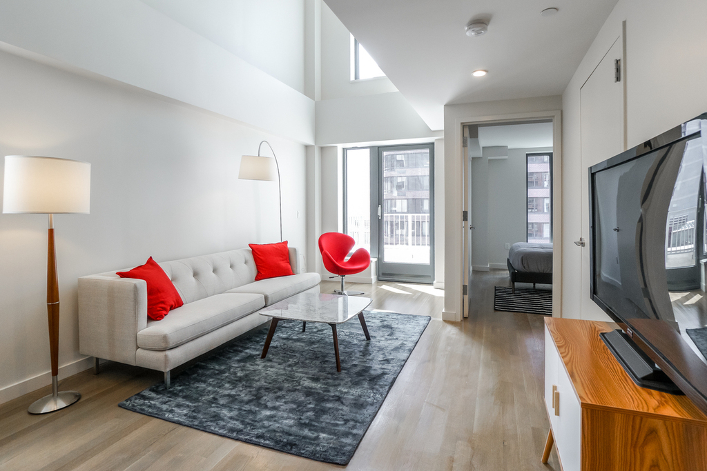 515 East 86th Street - Photo 2